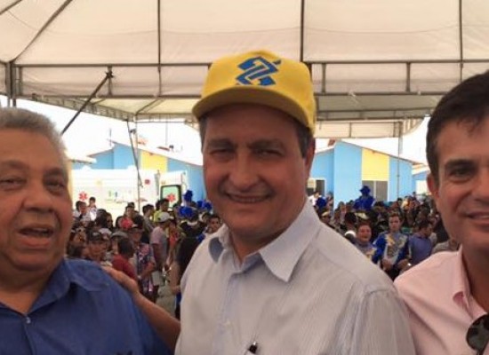 Governador Rui Costa, Deputado Eduardo Salles e comitiva em Canavieiras neste domingo