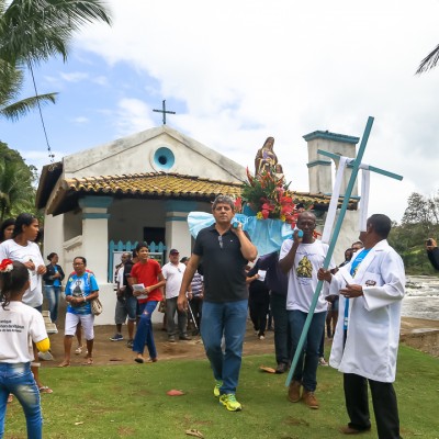 Homenagem a Senhora Sant’Ana e São Joaquim resgata procissão marítima em Rio do Engenho