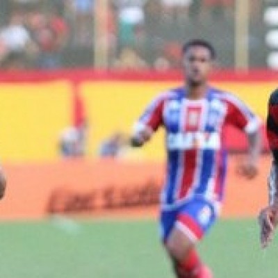 Vitória domina mas não vence e empate em 0 a 0 tira Bahia da zona
