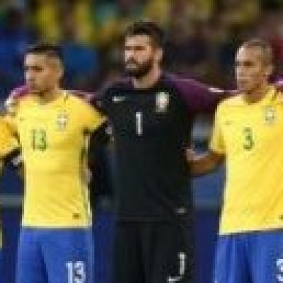 Brasil reencontra Equador um ano depois da estreia vitoriosa de Tite
