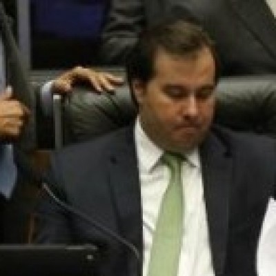 Câmara inicia votação de reforma retirando percentual de fundo público eleitoral