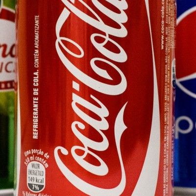 CCJ da Câmara aprova projeto que proíbe venda de refrigerantes em escolas