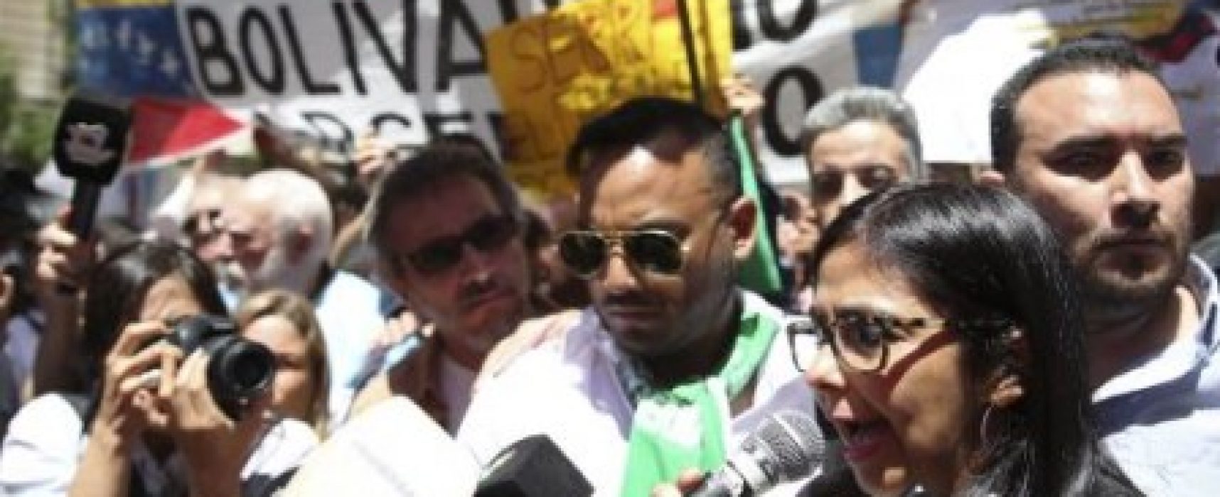 ELEIÇÕES PRESIDENCIAIS NA VENEZUELA SÃO REMARCADAS PARA SEGUNDA QUINZENA DE MAIO