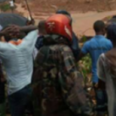 Deslizamento em Serra Leoa deixa ao menos 200 pessoas soterradas