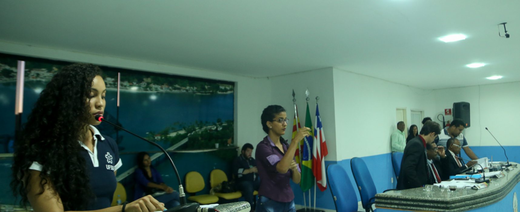 Estudantes da UFSB solicitam transporte gratuito ao município