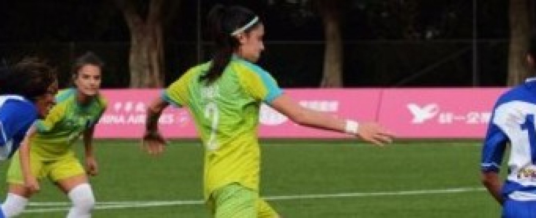 Futebol feminino do Brasil derrota Colômbia por 17 a 0 na estreia da Universíade