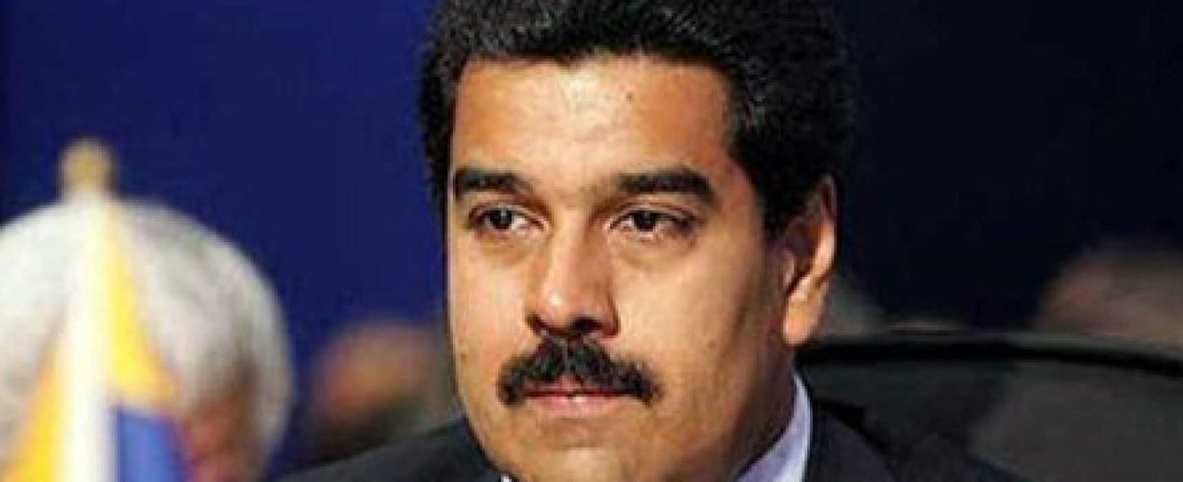 Opositores ao governo de Nicolás Maduro deixam a prisão após mais de um ano