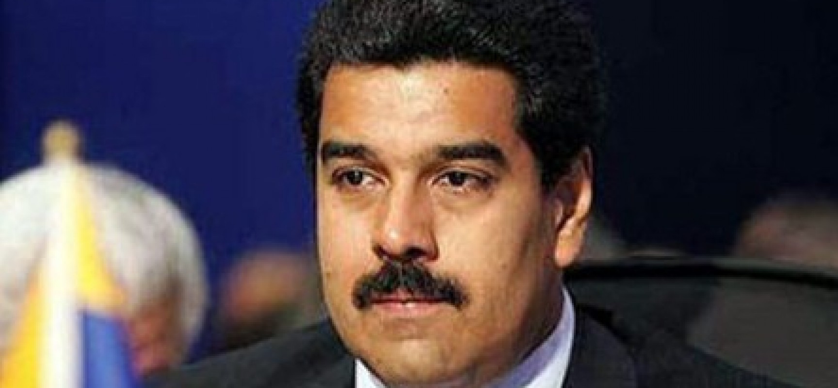 Maduro manda cortar sinal de emissora de televisão colombiana Caracol
