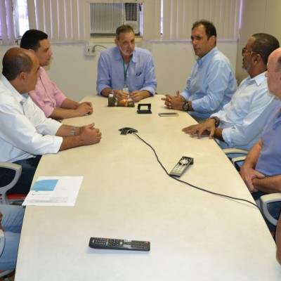 Mário assina termo de adesão junto a SPU para transferência da gestão das praias de Ilhéus