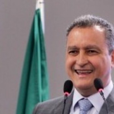 Rui destaca descentralização da saúde em encontro com prefeitos