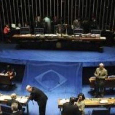 STF recebe decisão da Câmara que rejeitou denúncia contra Temer