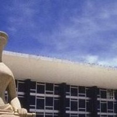 Partido Novo questiona no STF emenda à Constituição que amplia benefícios sociais