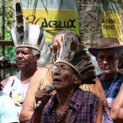 Marcha reúne 1.500 indígenas após encontro de tribos em Ilhéus