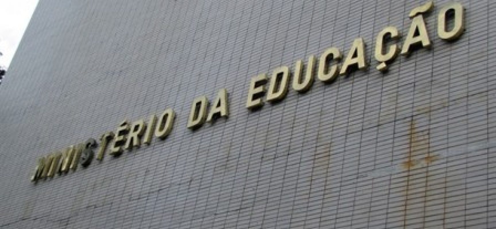 MEC libera R$ 1 bilhão para universidades e institutos federais