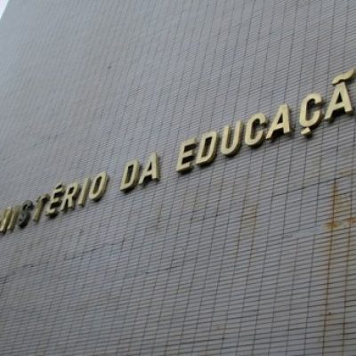 MEC libera R$ 1 bilhão para universidades e institutos federais