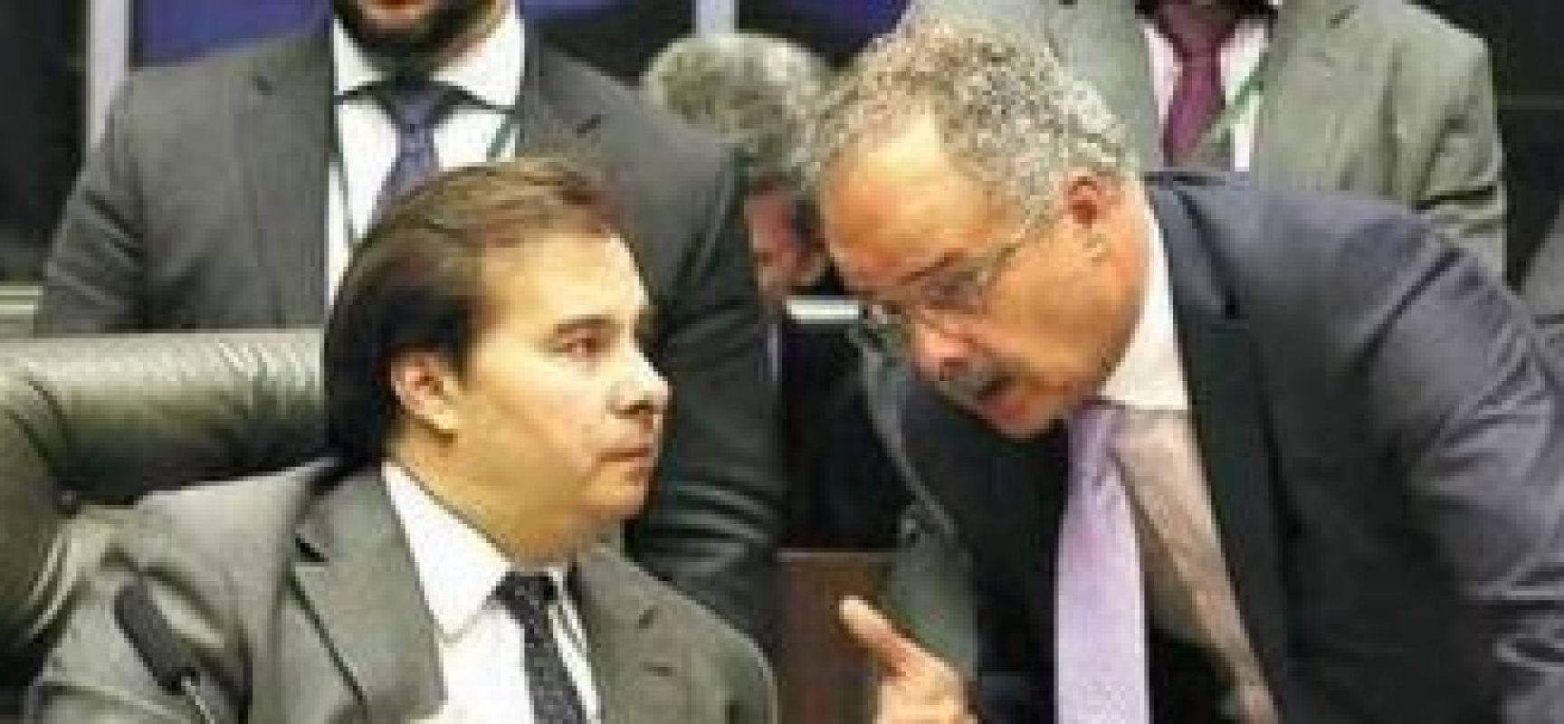 Parlamentares têm duas semanas para alterar regras de financiamento eleitorais