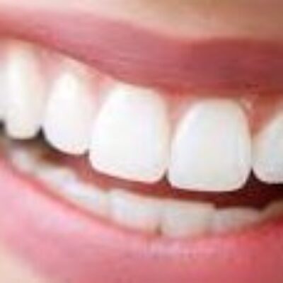 Pesquisa com o sexo masculino revela que não são os seios nem o bumbum que chamam mais a atenção deles.