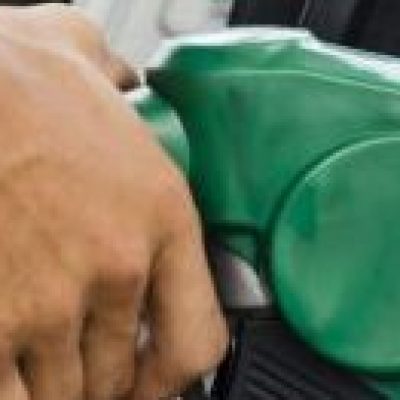 Subsídio chega ao fim e diesel sobe 2,5% nas refinarias no dia 1º