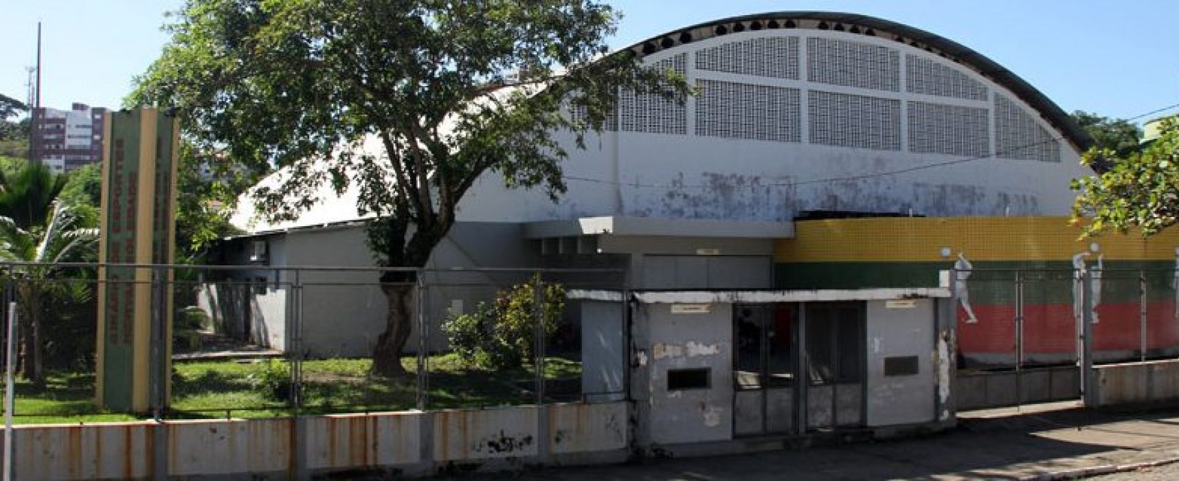 Prefeito Mário Alexandre autoriza a recuperação de equipamentos esportivos na cidade de Ilhéus
