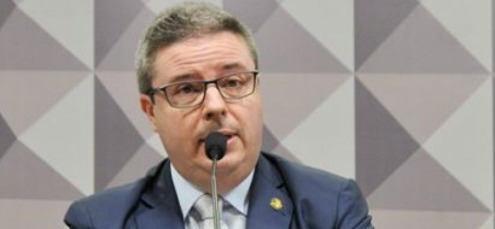 CCJ do Senado aprova mudança na contagem de prazos na Justiça do Trabalho