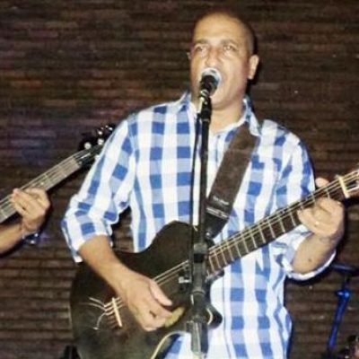 Memé Santana na Sexta Super Musical da AABB