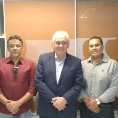 Prefeito de Ibicaraí recebe representantes da Sul Americana de Metais S/A