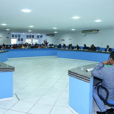 Vereador Makrisi denuncia irregularidades no processo de aprovação do aumento da passagem pelo Conselho Municipal de Transporte de Ilhéus