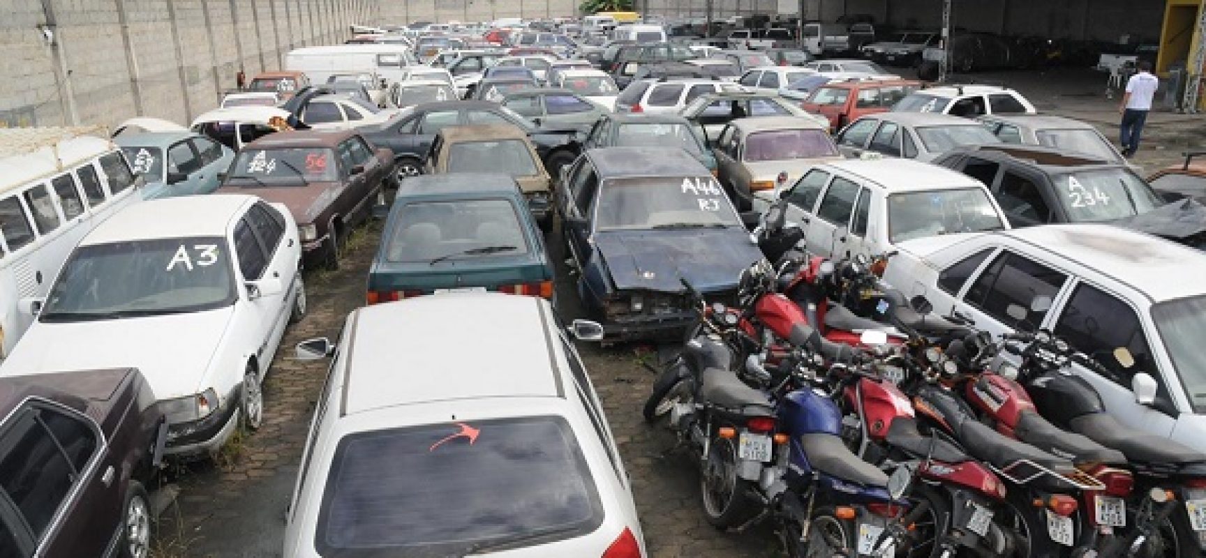 Câmara pode criar grupo para estudar proposta que reduz velocidade média das vias urbanas