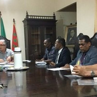 Vereadores se articulam com Associação Comercial para fortalecer o comércio de Ilhéus