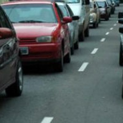 Prazo para quitar IPVA de veículos com placa final zero termina nesta segunda-feira