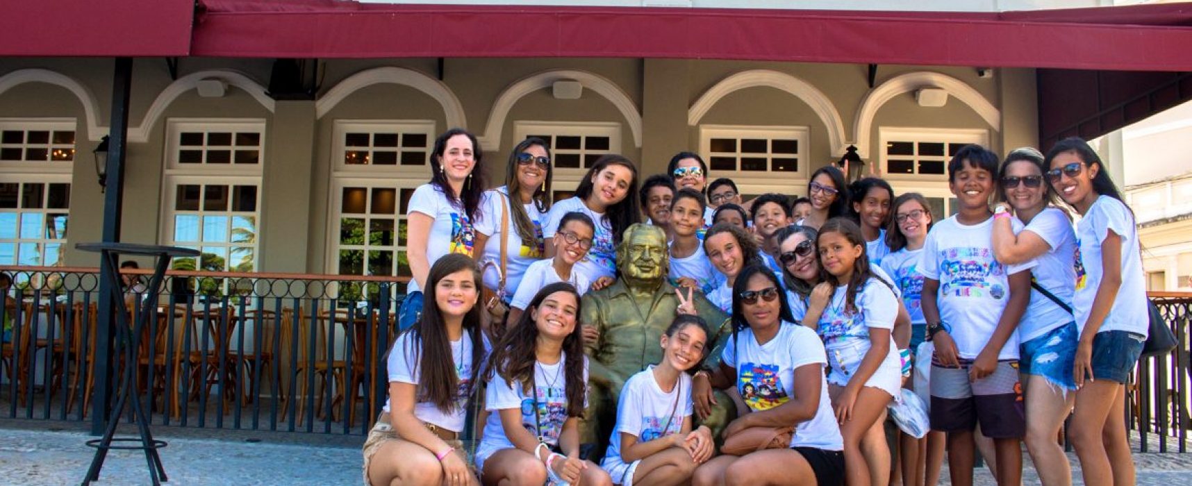 Estudantes de Jaguaquara escolhem Ilhéus para a “Aula da Saudade”