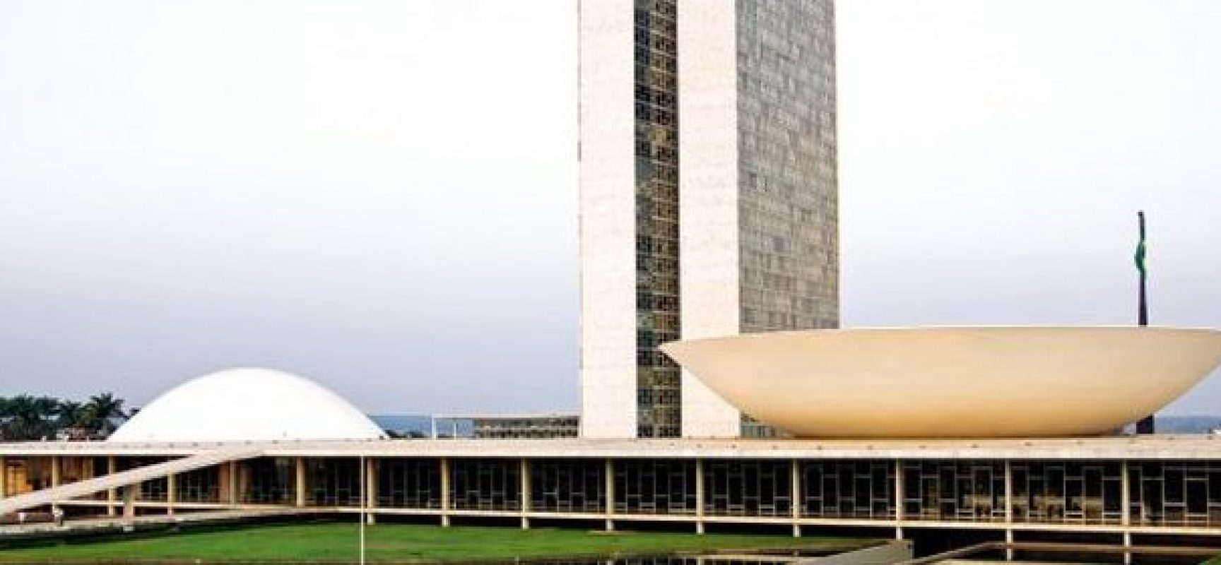 Apesar de fim do recesso parlamentar, Congresso só iniciará trabalhos dia 5