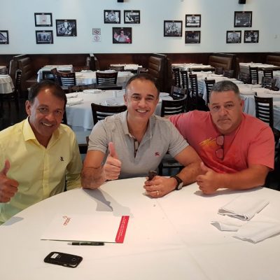 Colo Colo de Ilhéus contrata o técnico campeão Ferreira, e anuncia sua comissão técnica