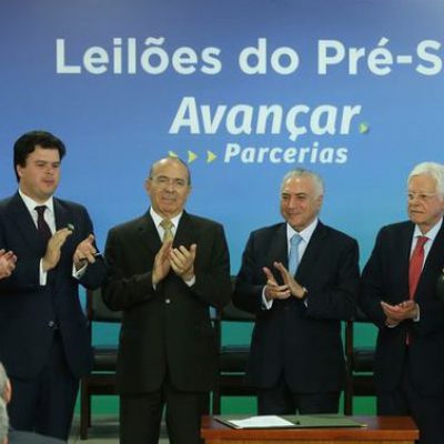 Governo assina seis contratos para exploração do pré-sal