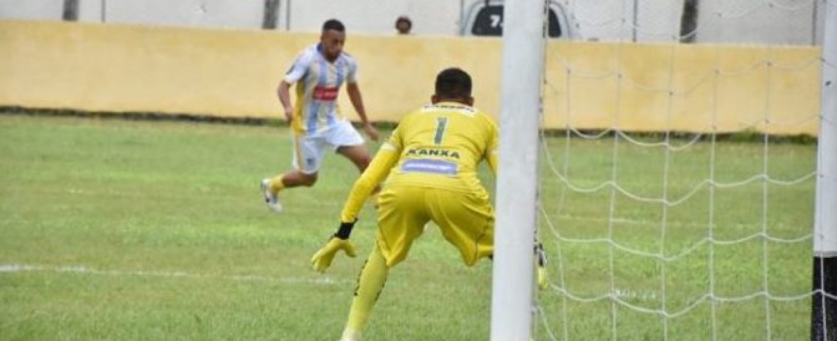 Jequié vira para cima do Jacobina e estreia com o pé direito no Baianão