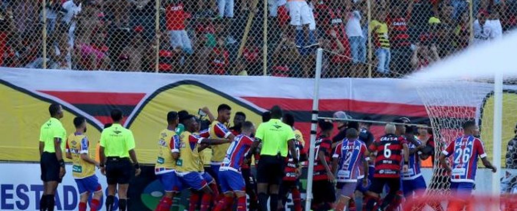 Agressão do zagueiro KANU: Jogador do Bahia vai procurar a Policia