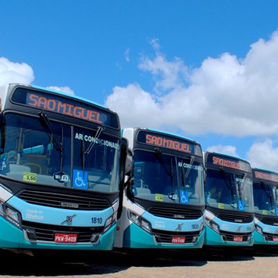Novos ônibus, aplicativo e reforma dos abrigos vão melhorar o transporte coletivo a partir de 2019