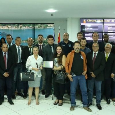 Câmara de Vereadores homenageia policiais civis pela excelência dos serviços prestados a Ilhéus