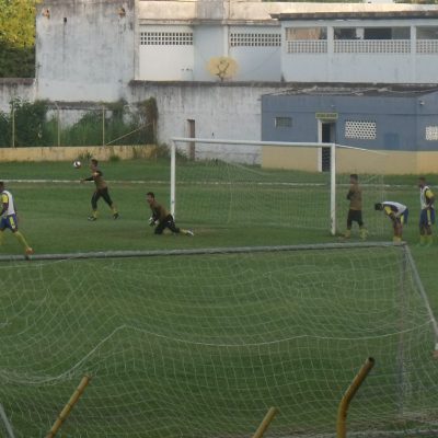 Colo Colo/Adilis treinando forte para enfrentar o Conquista próximo domingo