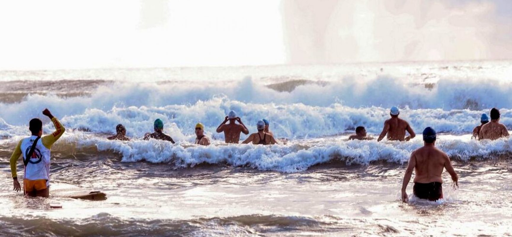 Nadadoras de Itabuna dominam Travessia realizada em Olivença