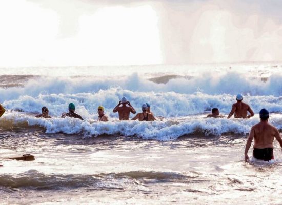 Nadadoras de Itabuna dominam Travessia realizada em Olivença