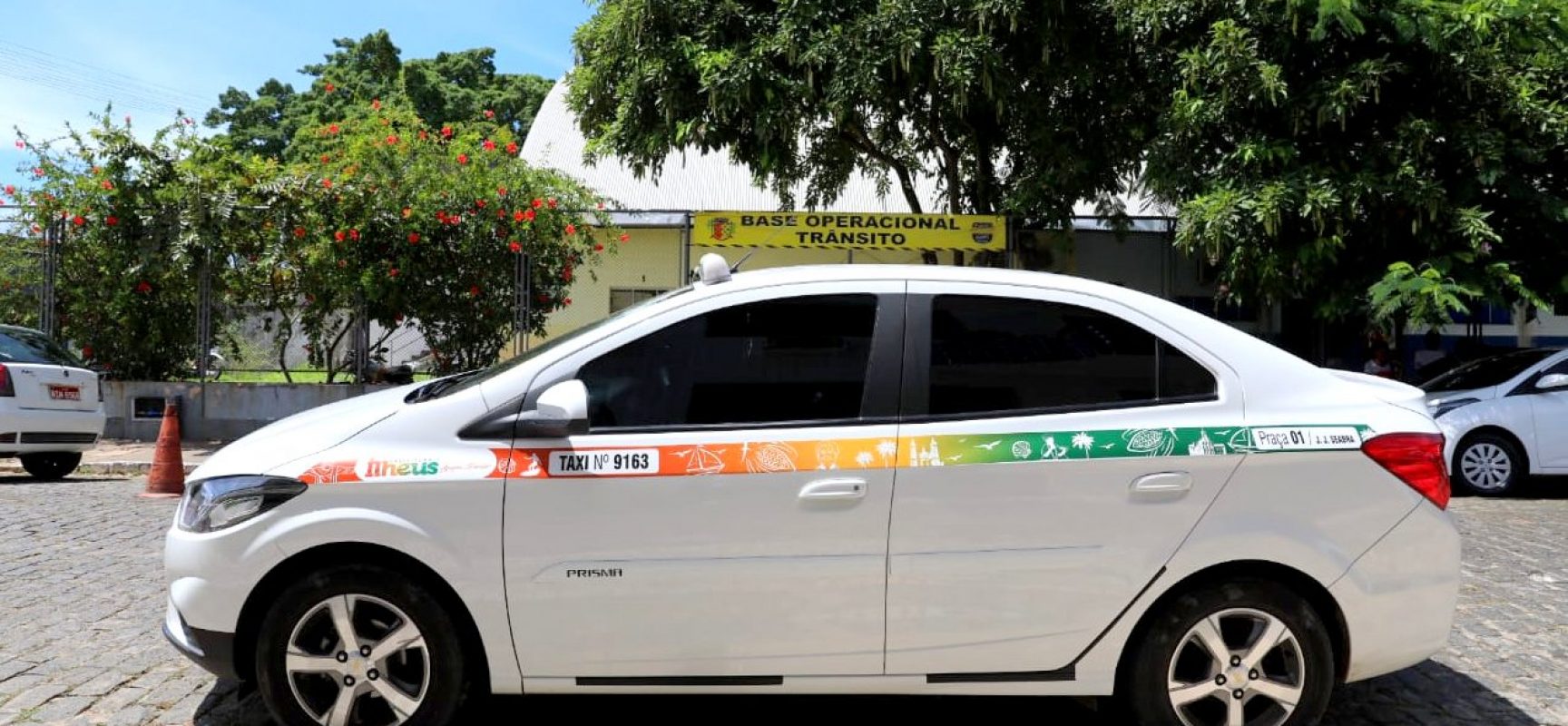 Táxis de Ilhéus ganham nova identidade visual na realização de vistoria