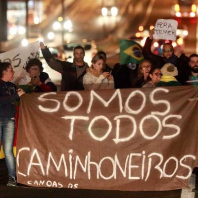 Estados decretam emergência no 6º dia de greve de caminhoneiros