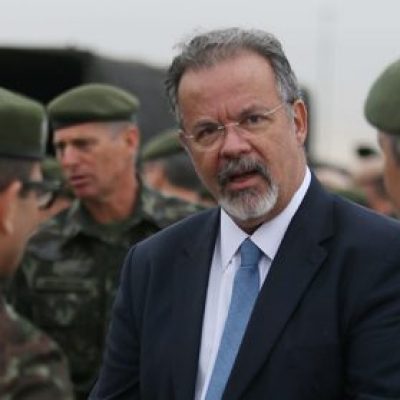 INTERVENÇÃO MILITAR? Entenda o militarismo e veja argumentos contra e a favor dessa ideia