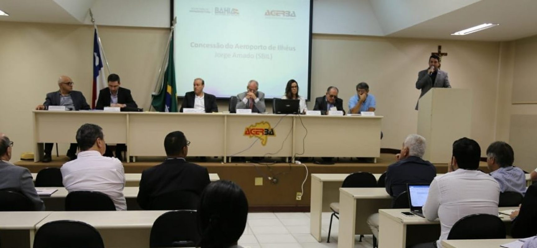Prefeito pede ao estado Consulta Pública sobre o aeroporto Jorge Amado também em Ilhéus