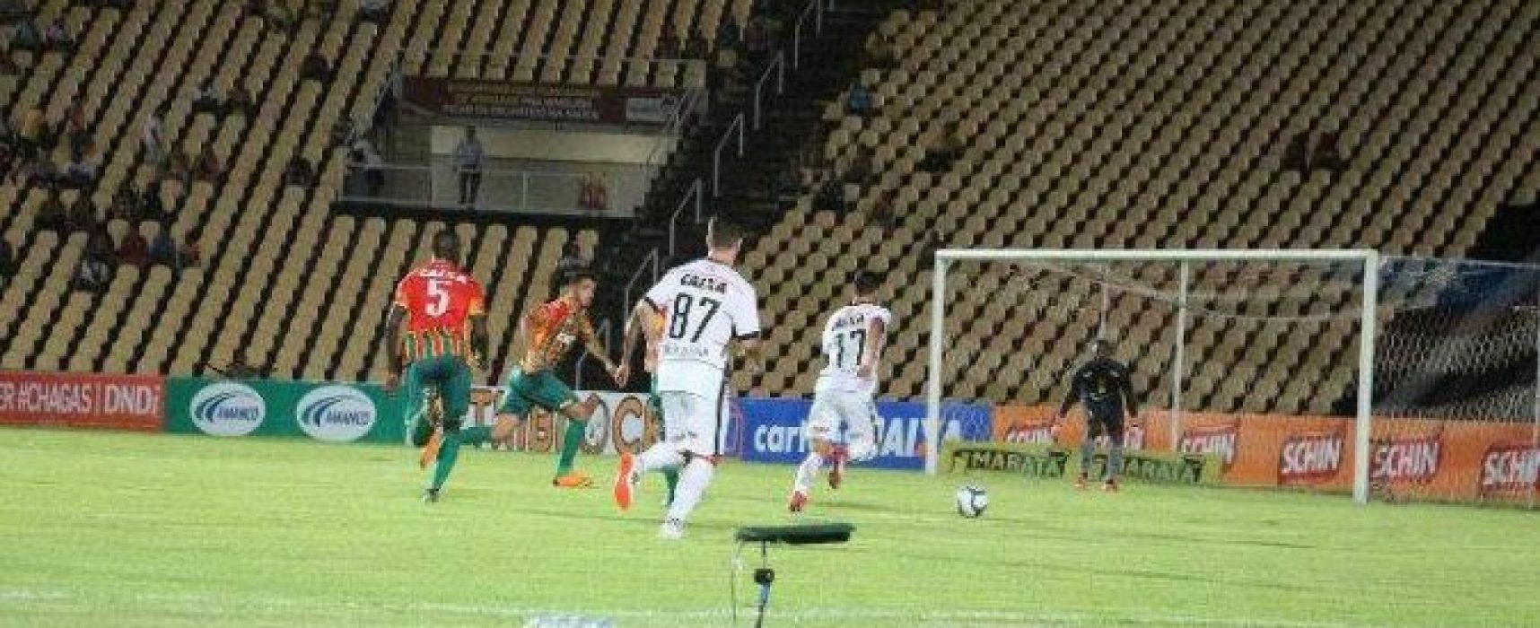 Sampaio Corrêa espanca o Vitória no Castelão pela Copa do Nordeste