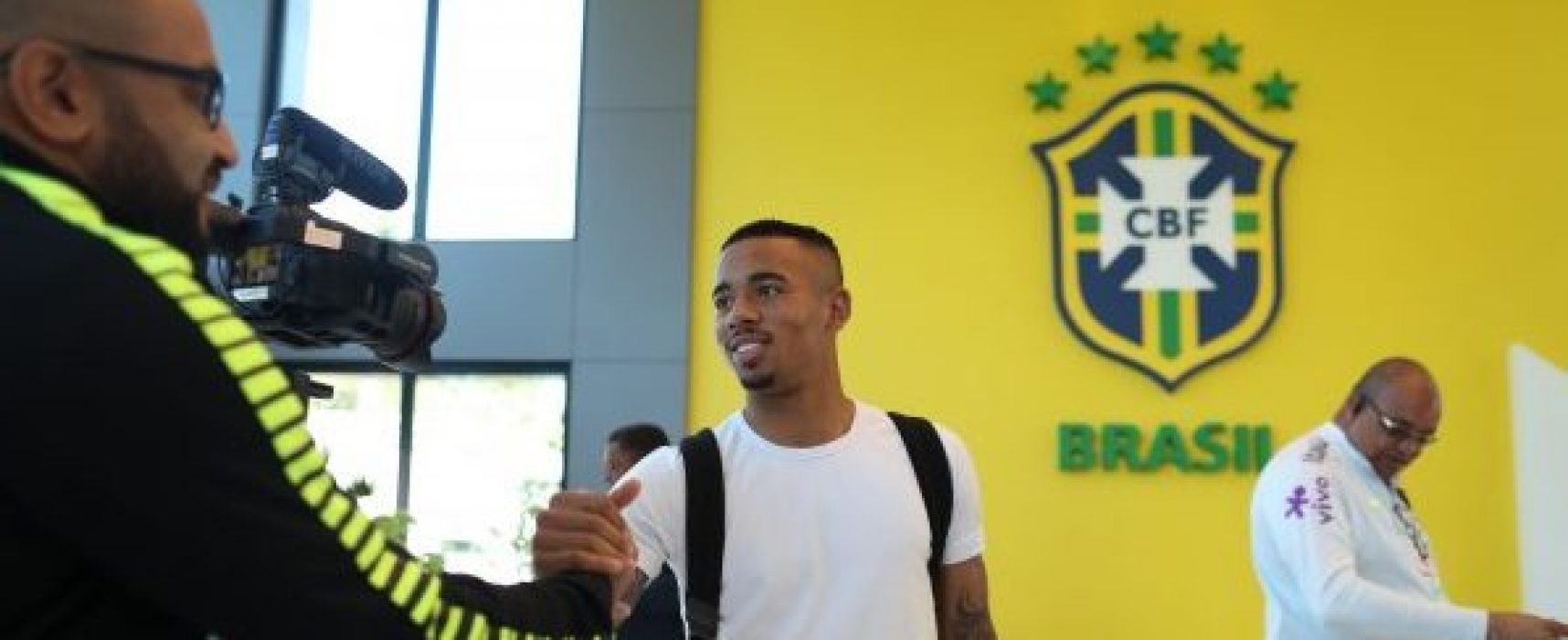 Seleção dá pontapé inicial para o hexa!
