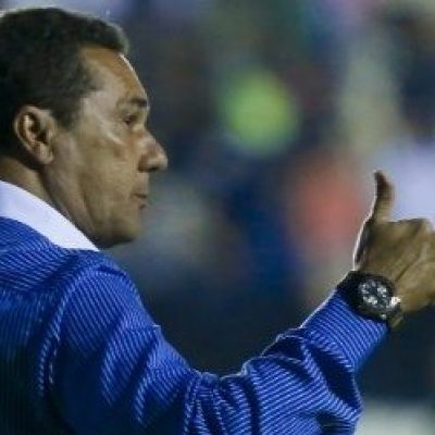 Vanderlei Luxemburgo é o melhor nome para técnico do Bahia!
