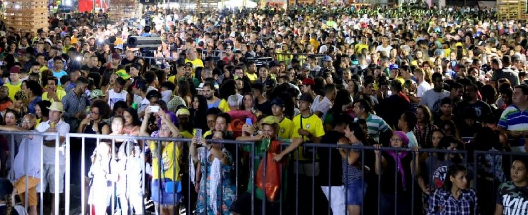 Viva Ilhéus Fest reúne multidão na avenida