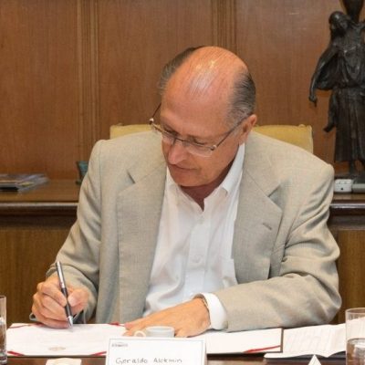 Em jantar com centrão, Alckmin tem dificuldade de provar viabilidade de candidatura